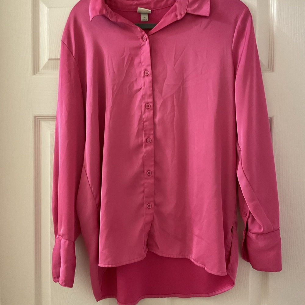 Women's Pink Button-Up Blouse
